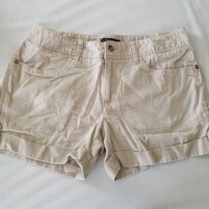 Oatmeal coffee shorts.
